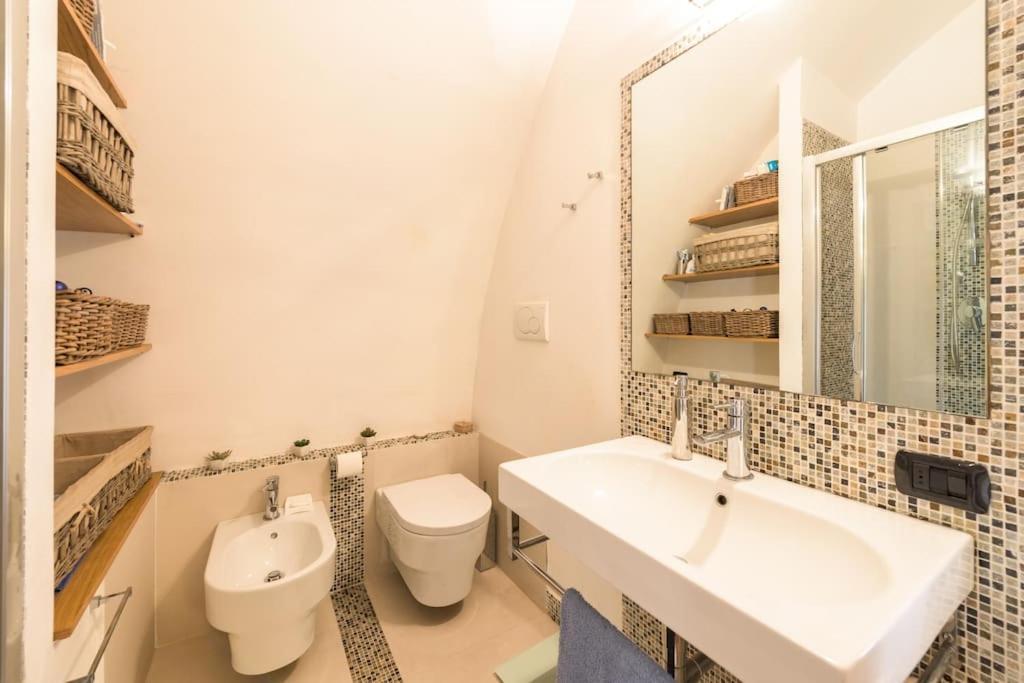 Traditional Apartment In Old City Bari Extérieur photo